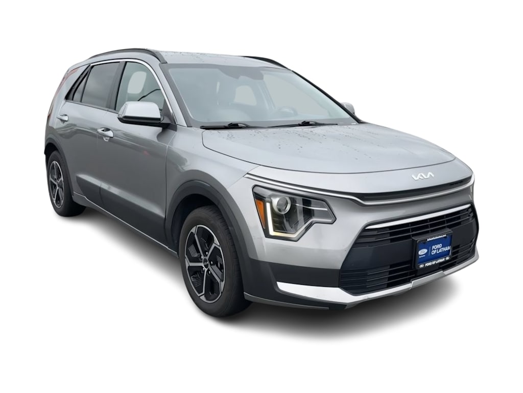 Thumbnail: 2023 Kia Niro - 21