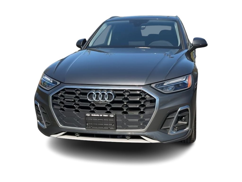 Thumbnail: 2023 Audi Q5 - 6