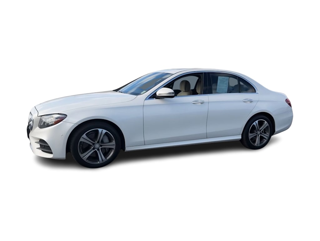 Thumbnail: 2017 Mercedes-Benz E-Class - 3