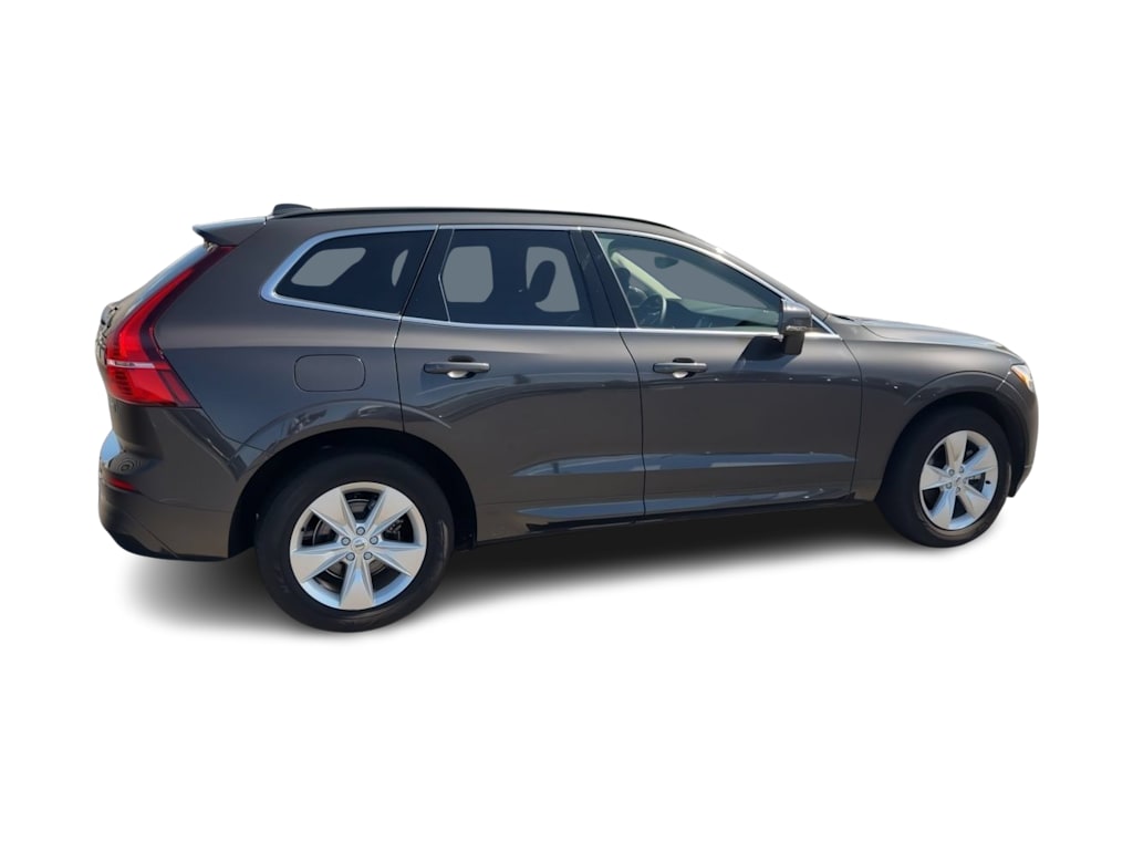 Thumbnail: 2022 Volvo XC60 - 22