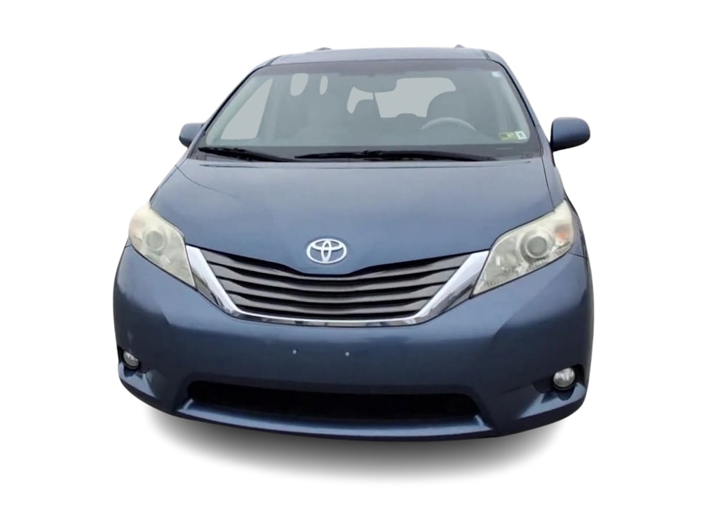 2014 Toyota Sienna XLE 6