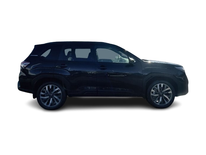 2025 Subaru Forester Touring 17