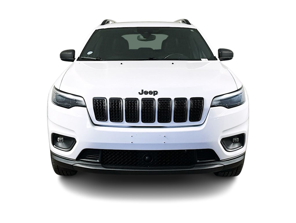 Thumbnail: 2021 Jeep Cherokee - 21