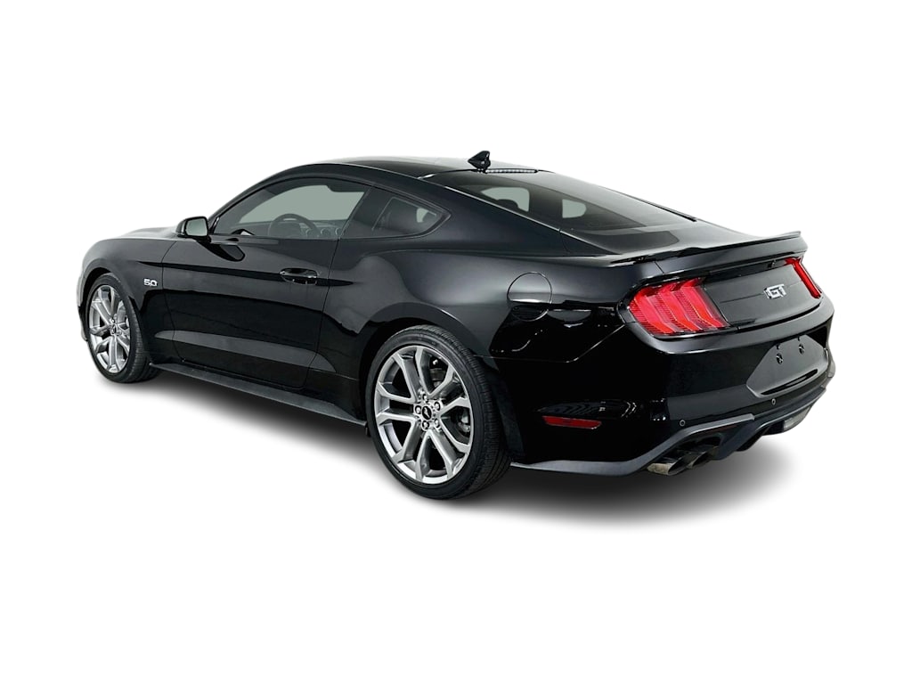 Thumbnail: 2022 Ford Mustang - 4