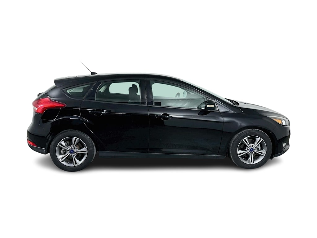 Thumbnail: 2016 Ford Focus - 25