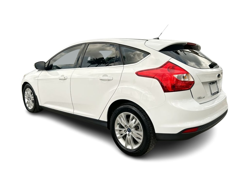 Thumbnail: 2012 Ford Focus - 4