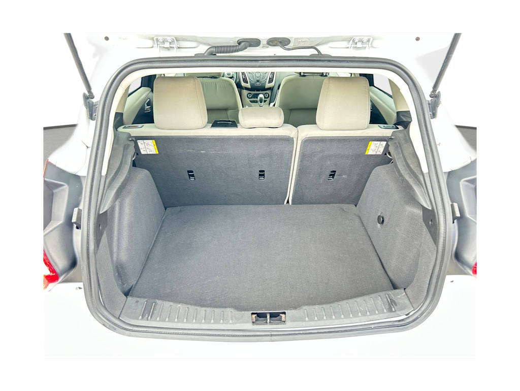 Thumbnail: 2012 Ford Focus - 16