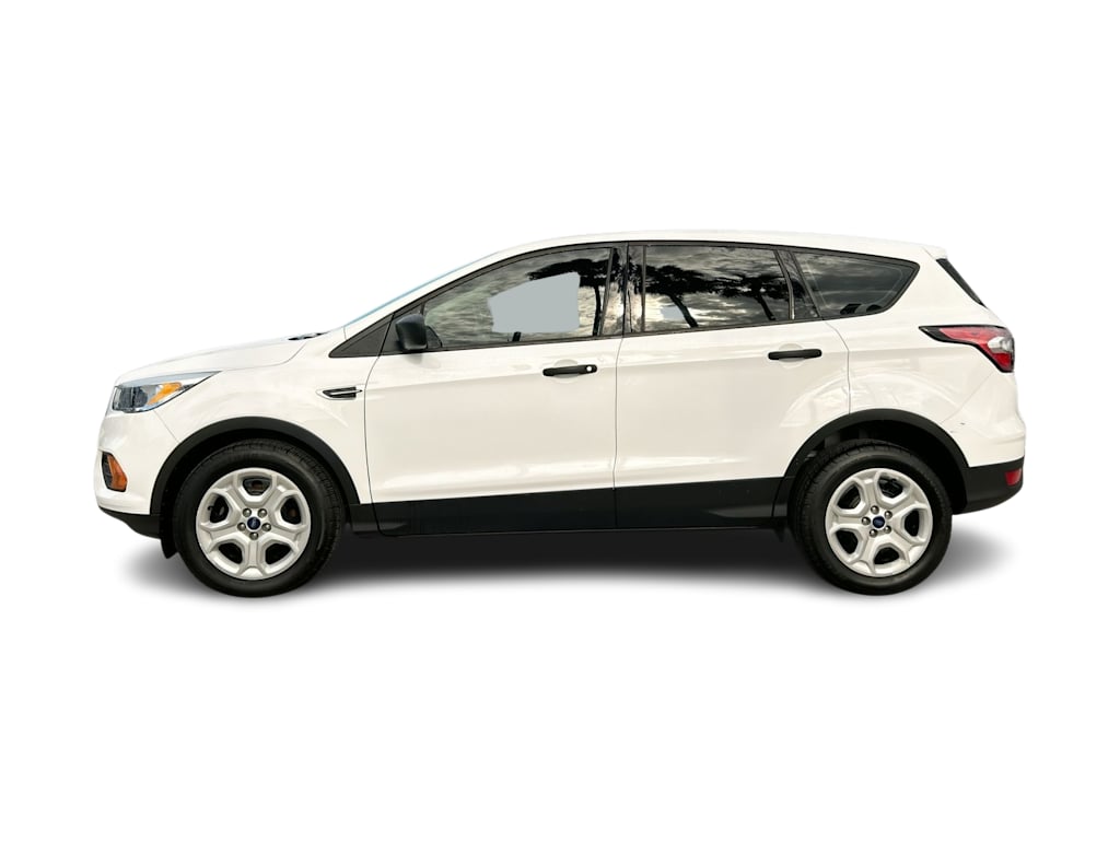Thumbnail: 2017 Ford Escape - 3