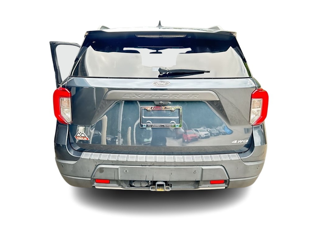 Thumbnail: 2022 Ford Explorer - 5