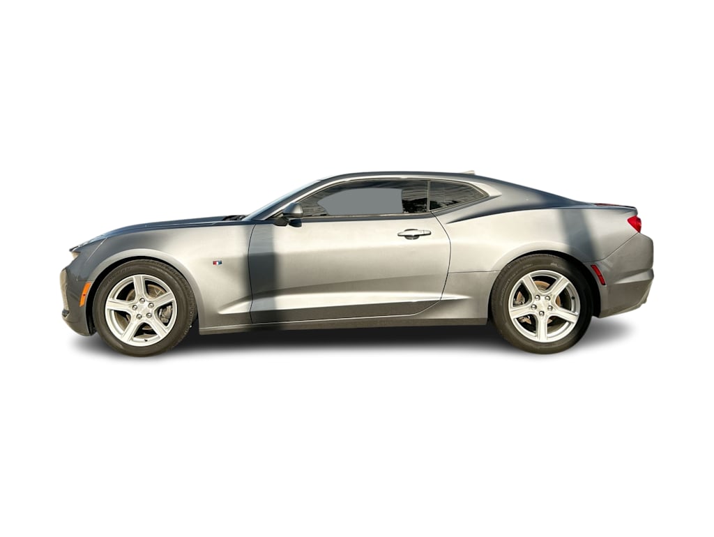 Thumbnail: 2020 Chevrolet Camaro - 3
