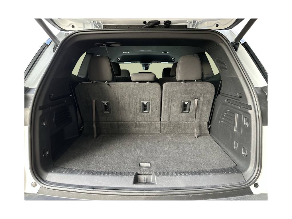 Thumbnail: 2025 GMC Acadia - 16