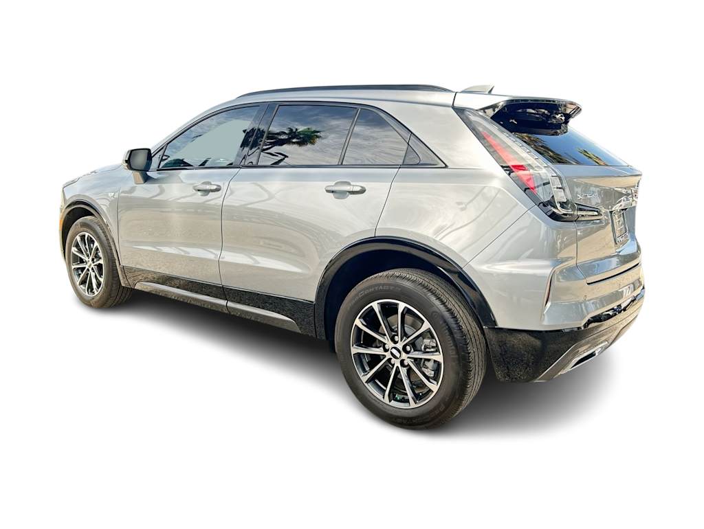 Thumbnail: 2024 Cadillac XT4 - 16