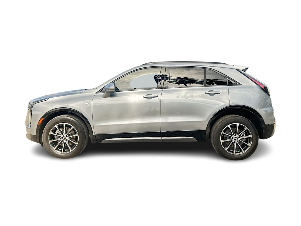 Thumbnail: 2024 Cadillac XT4 - 3