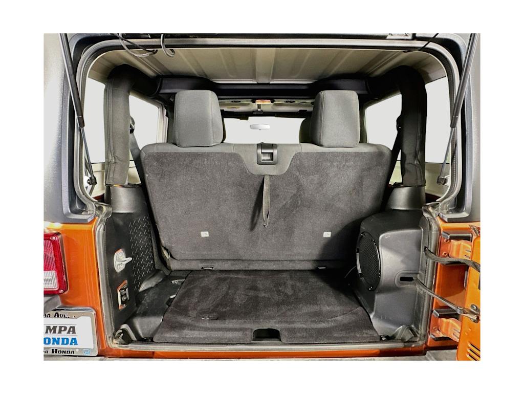 Thumbnail: 2011 Jeep Wrangler - 18