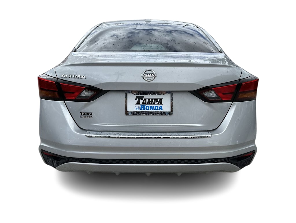 Thumbnail: 2020 Nissan Altima - 4