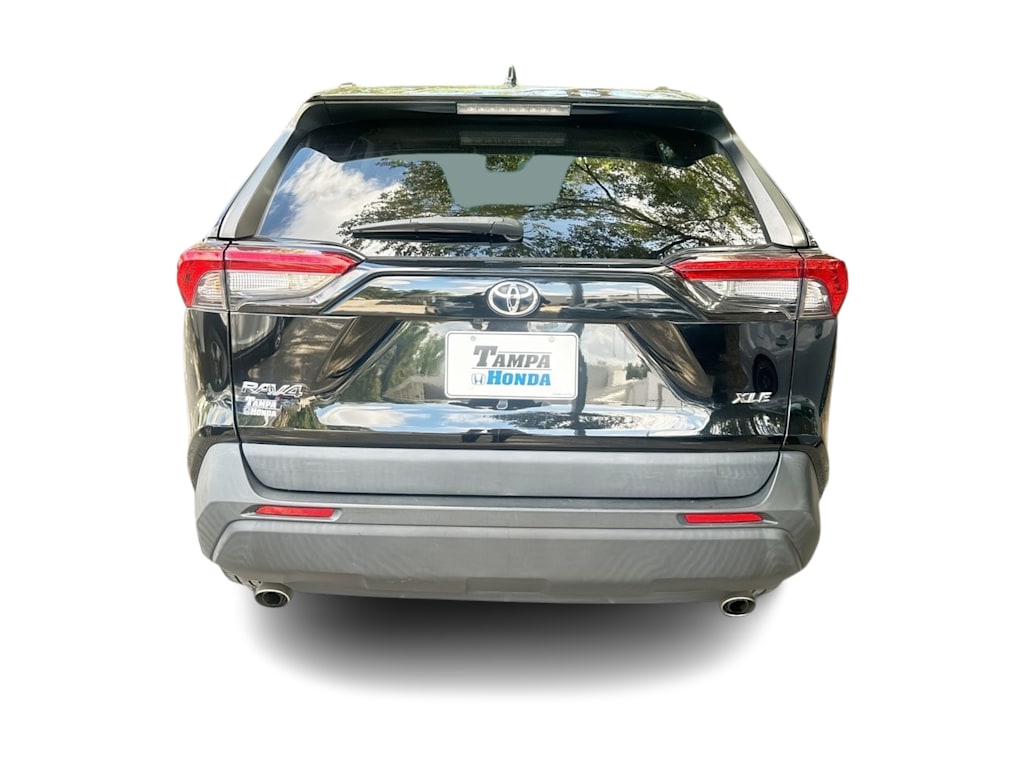 Thumbnail: 2022 Toyota RAV4 - 16