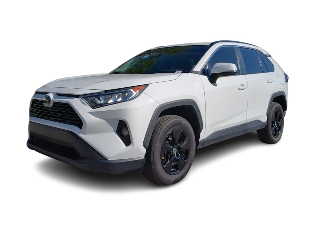 Thumbnail: 2021 Toyota RAV4 - 17