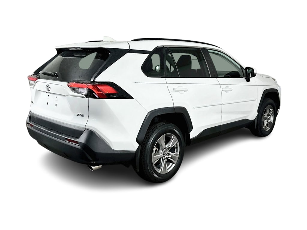 Thumbnail: 2023 Toyota RAV4 - 25