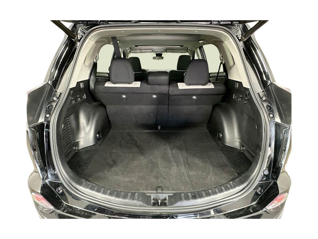 Thumbnail: 2017 Toyota RAV4 - 18