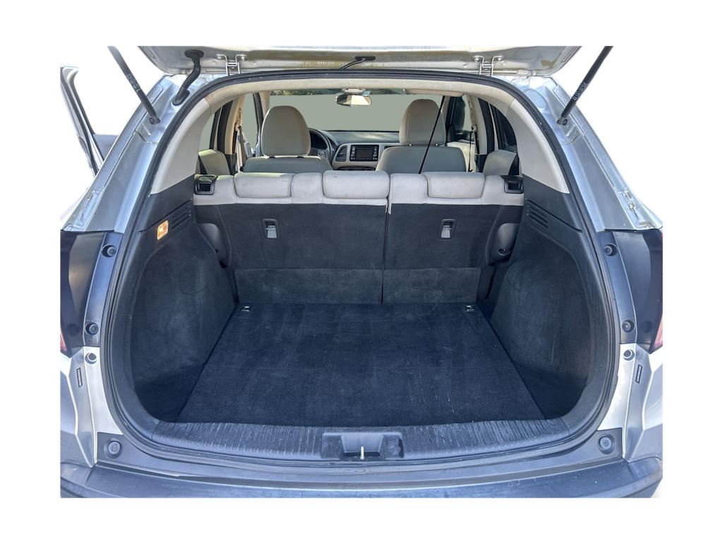 Thumbnail: 2016 Honda HR-V - 17