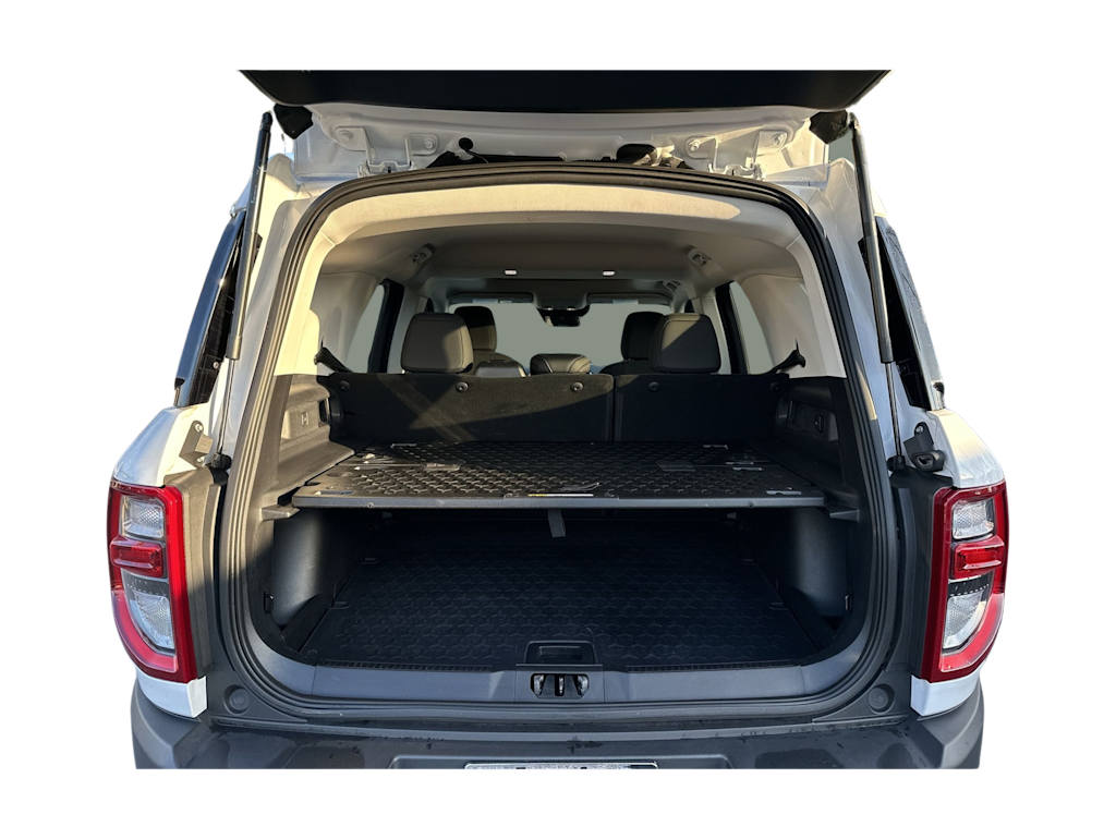 Thumbnail: 2022 Ford Bronco Sport - 14