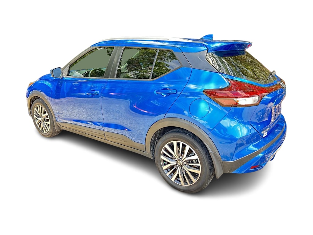 Thumbnail: 2021 Nissan Kicks - 4