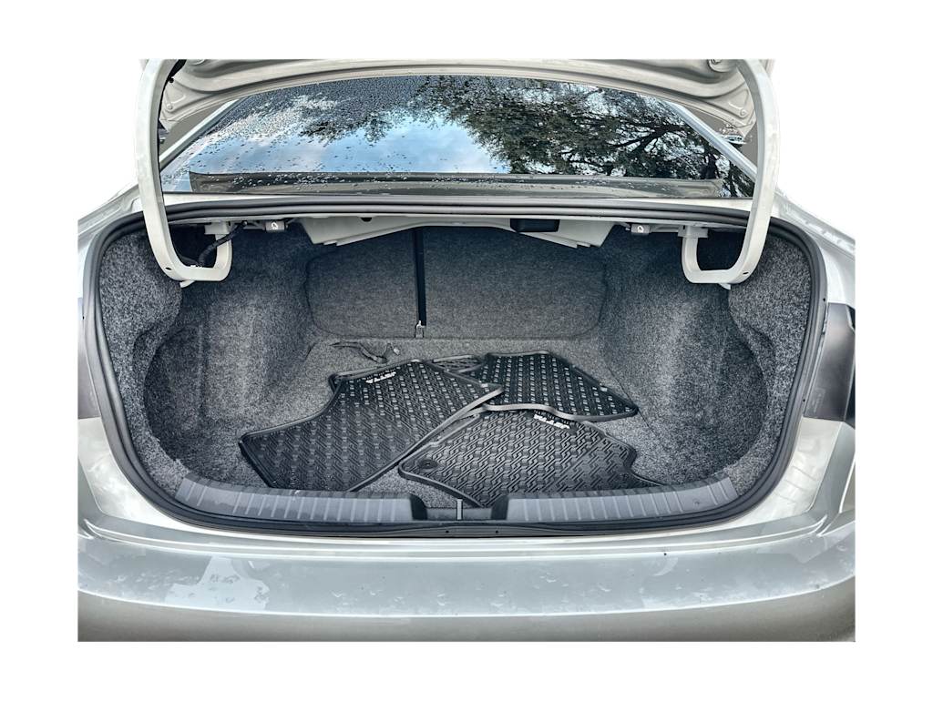 Thumbnail: 2025 Volkswagen Jetta - 17