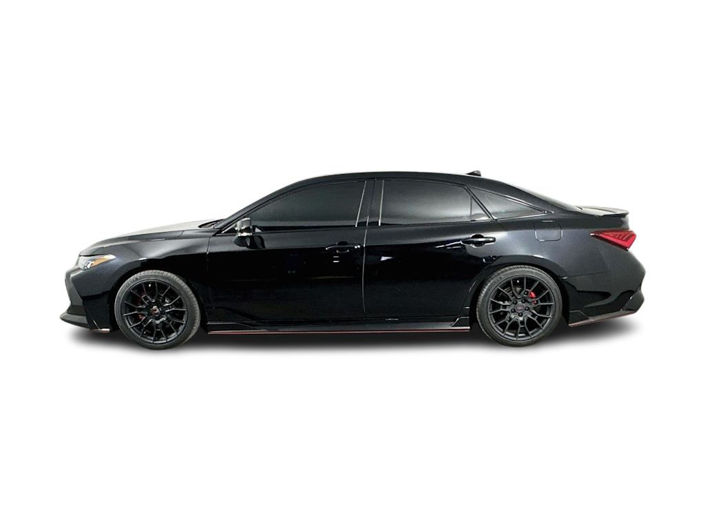 Thumbnail: 2021 Toyota Avalon - 3