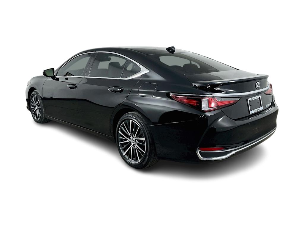 Thumbnail: 2024 Lexus ES - 4