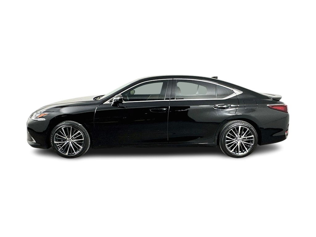 Thumbnail: 2024 Lexus ES - 3