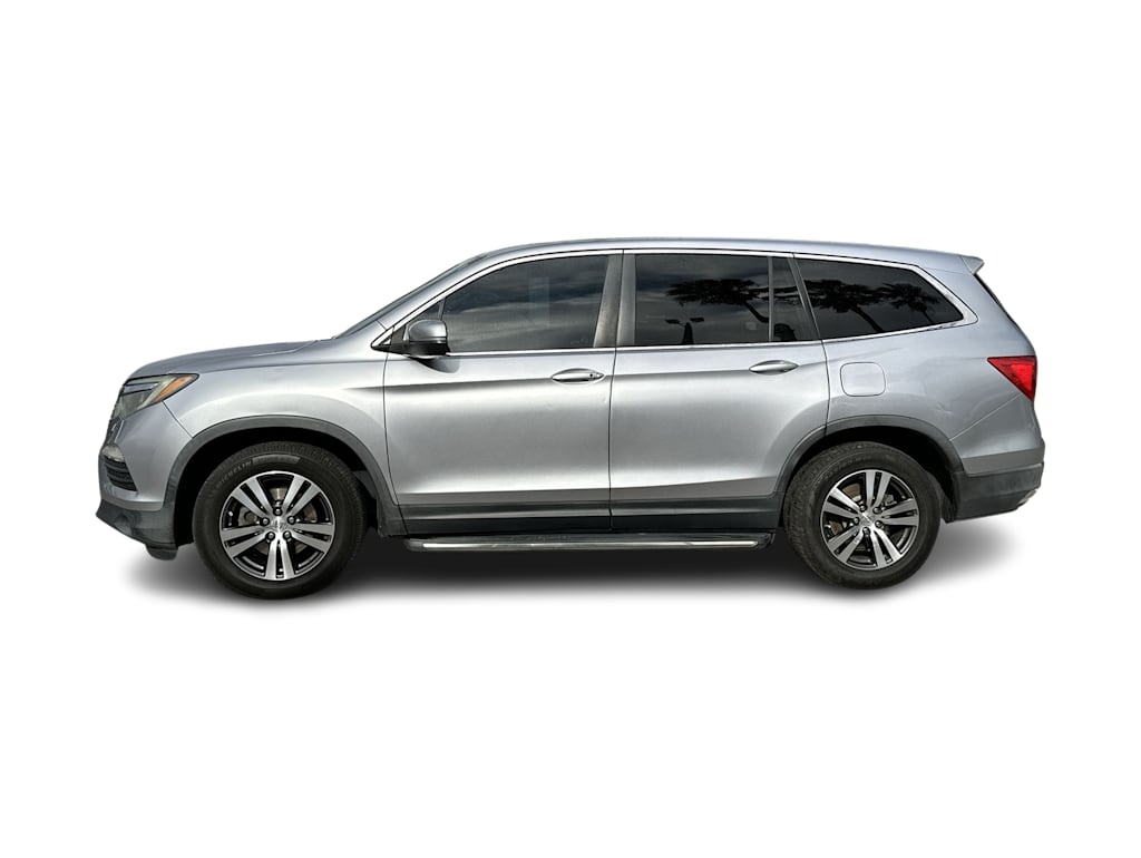 Thumbnail: 2016 Honda Pilot - 3