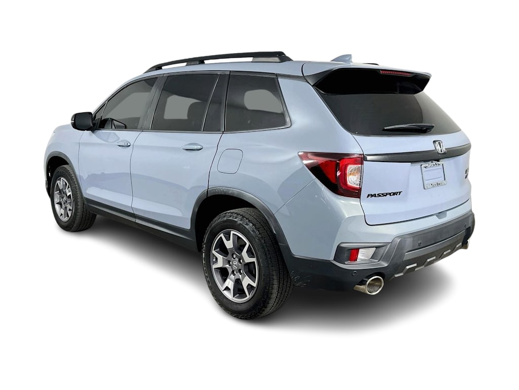 Thumbnail: 2023 Honda Passport - 4