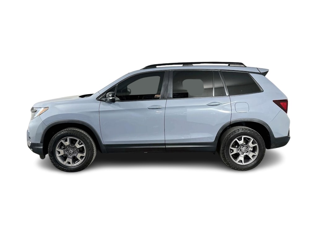 Thumbnail: 2023 Honda Passport - 3