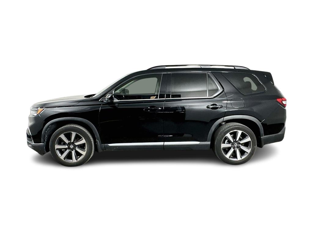 Thumbnail: 2023 Honda Pilot - 3