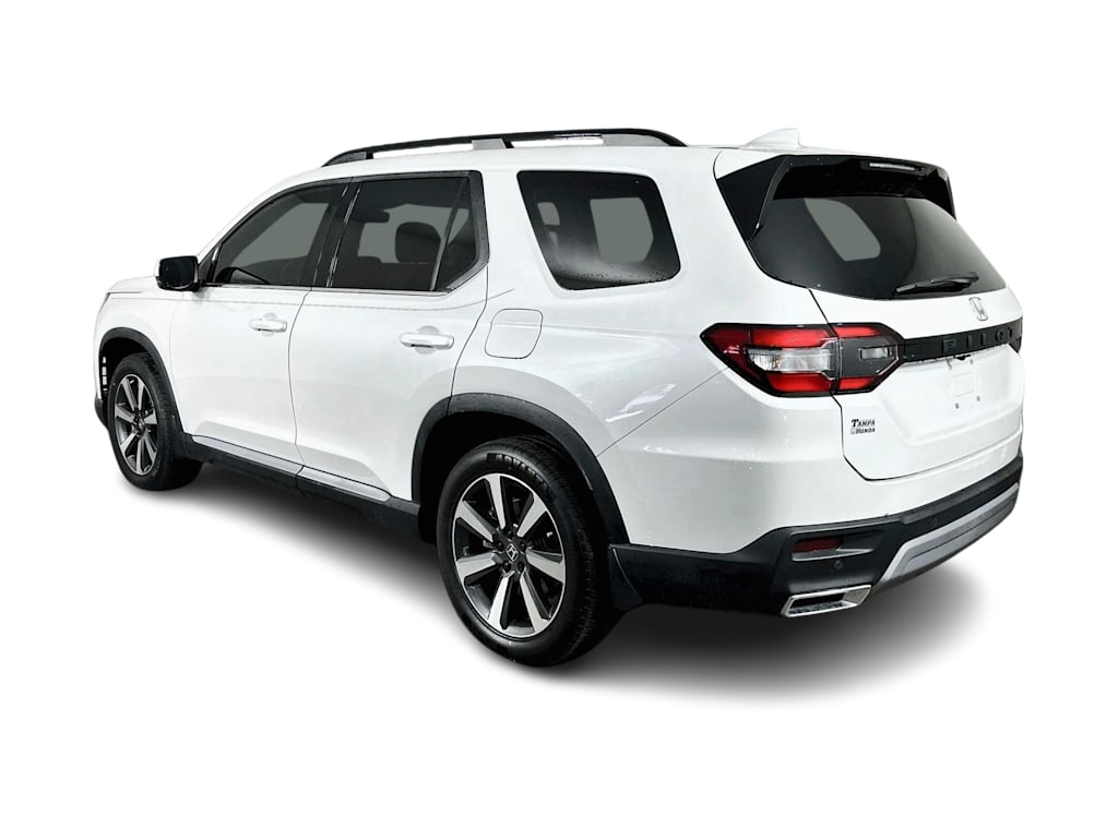 Thumbnail: 2023 Honda Pilot - 4