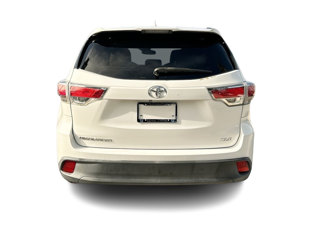 Thumbnail: 2015 Toyota Highlander - 15