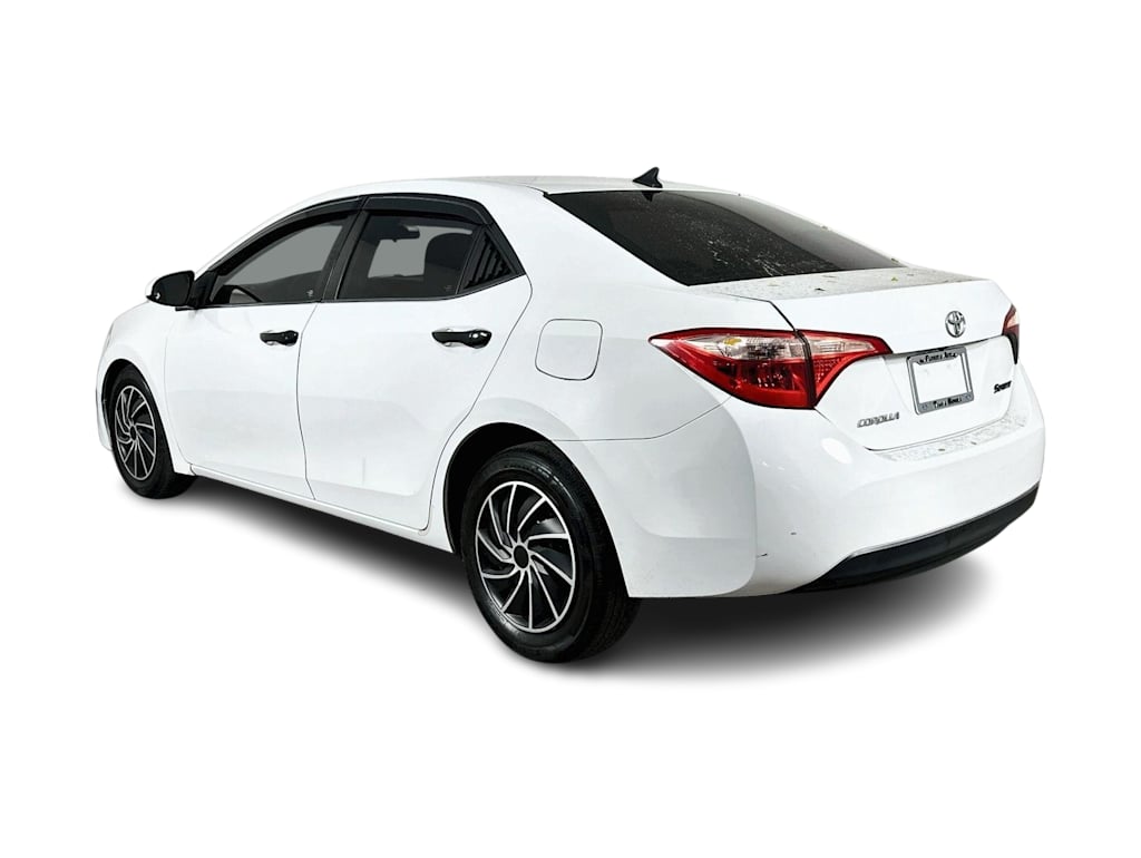 Thumbnail: 2017 Toyota Corolla - 4