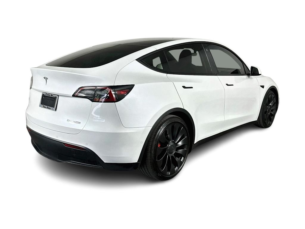 Thumbnail: 2021 Tesla Model Y - 24