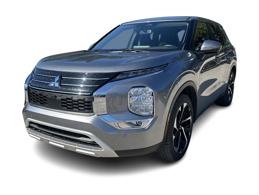 Thumbnail: 2024 Mitsubishi Outlander - 19