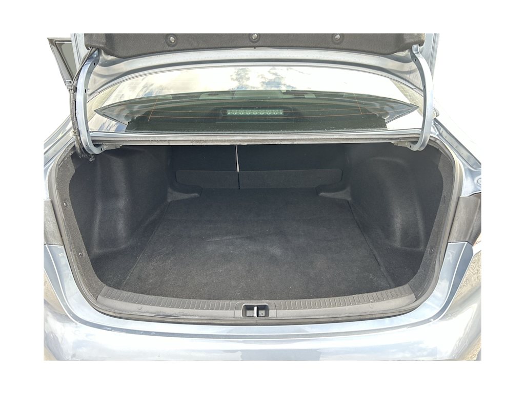 Thumbnail: 2022 Toyota Corolla - 17