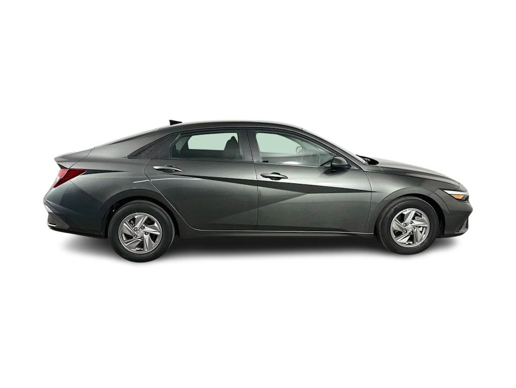 Thumbnail: 2025 Hyundai Elantra - 25