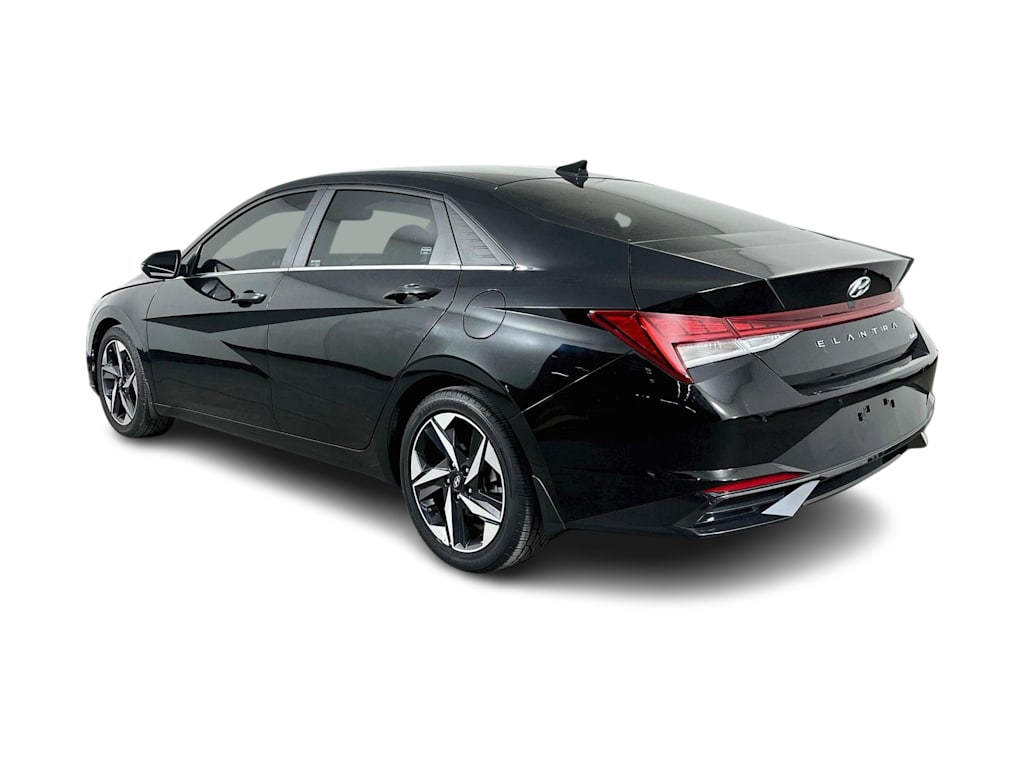 Thumbnail: 2023 Hyundai Elantra - 4