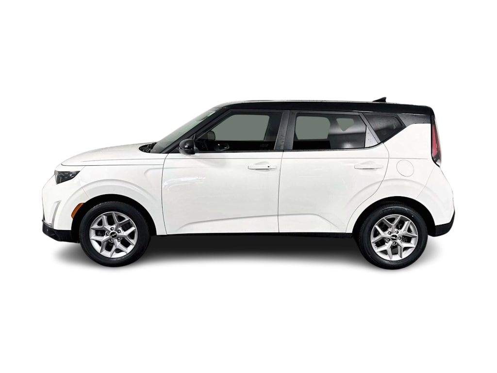 Thumbnail: 2023 Kia Soul - 3