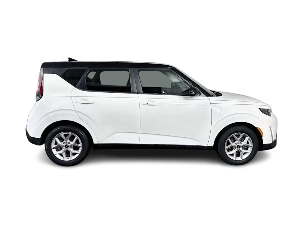 Thumbnail: 2023 Kia Soul - 25
