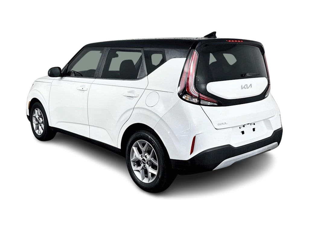 Thumbnail: 2023 Kia Soul - 4