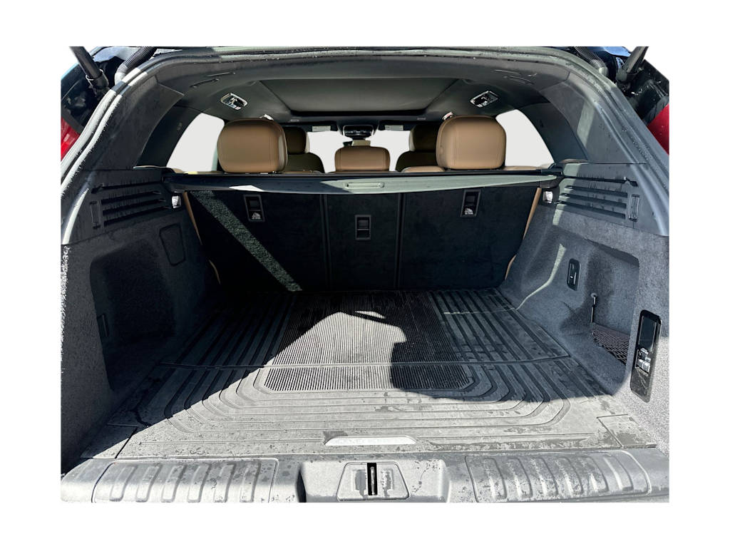 Thumbnail: 2023 Land Rover Range Rover Sport - 15