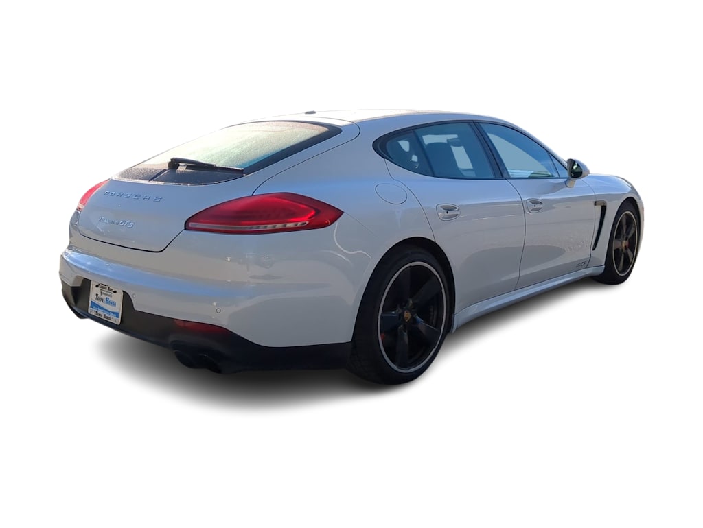 Thumbnail: 2016 Porsche Panamera - 16