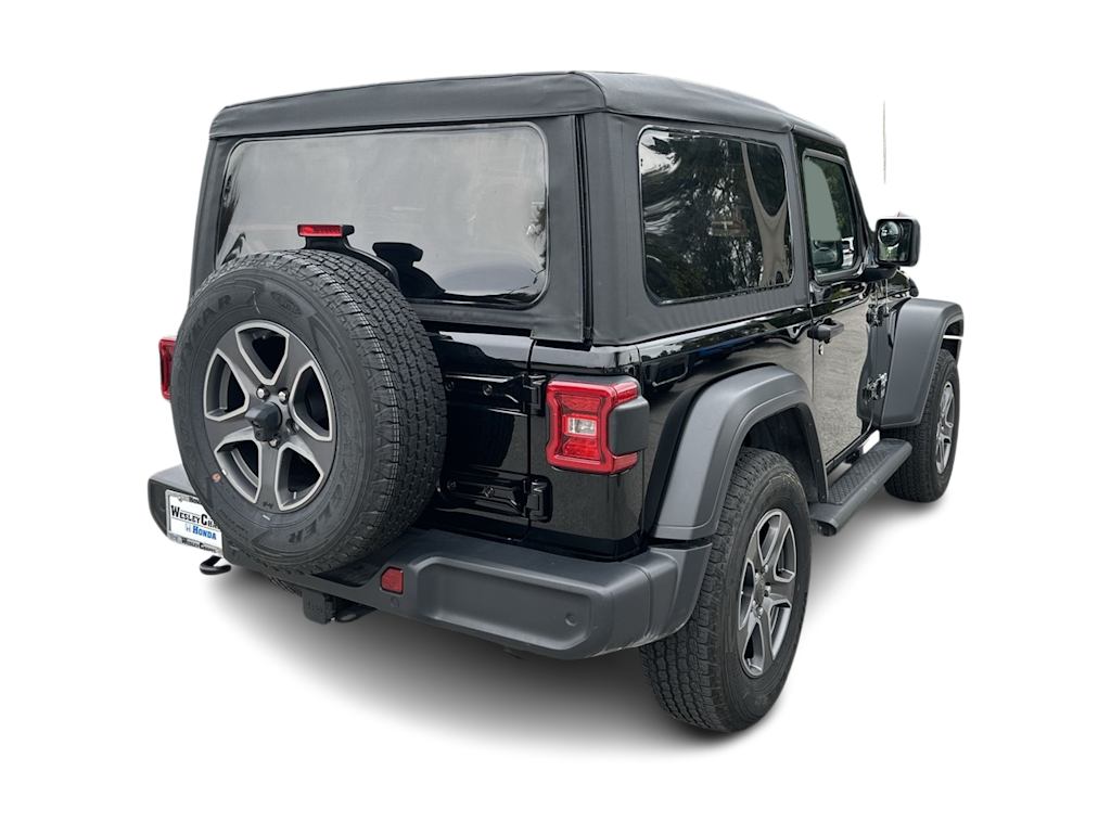 Thumbnail: 2018 Jeep Wrangler - 17