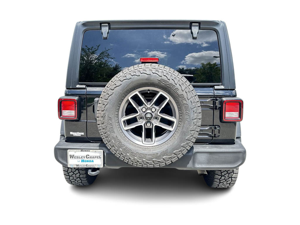 Thumbnail: 2023 Jeep Wrangler - 5