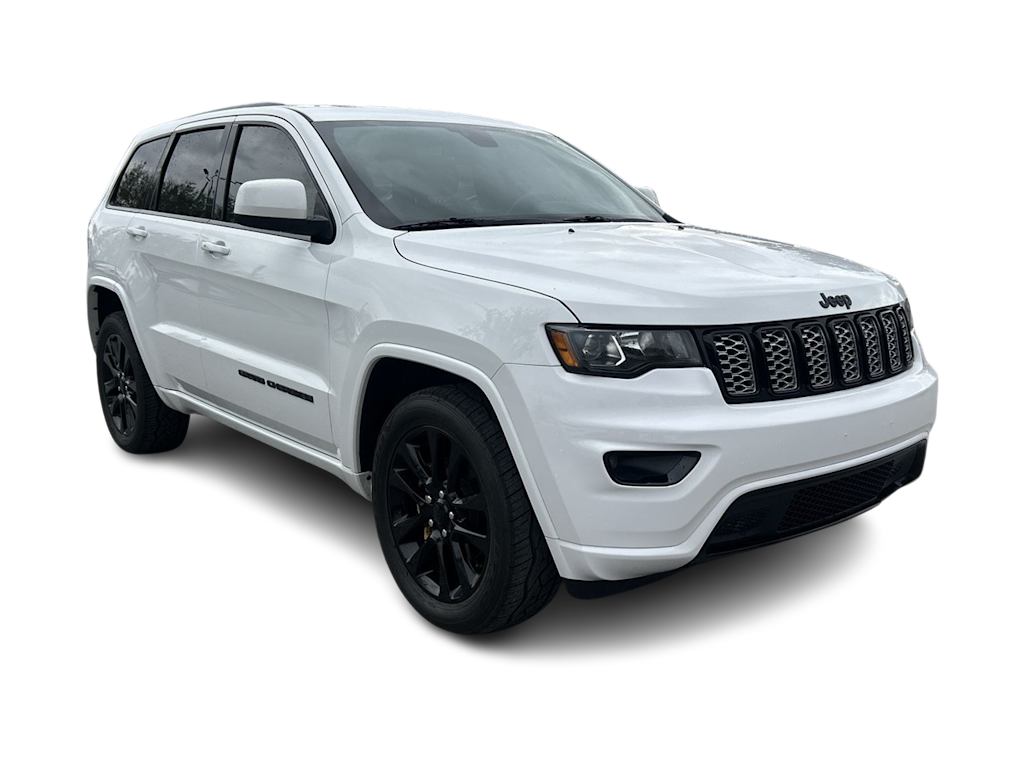 2019 Jeep Grand Cherokee Laredo 17